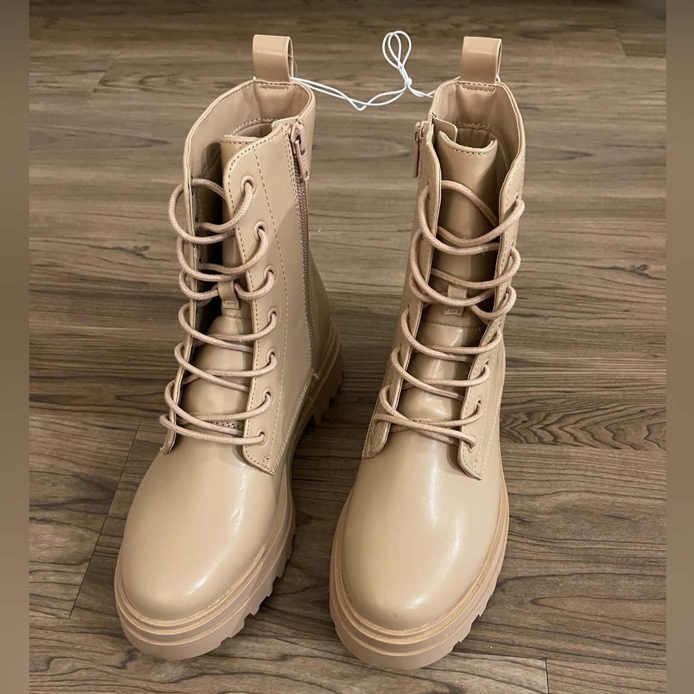 NWT A New Day Bridget Combat Boots Size 7.5
